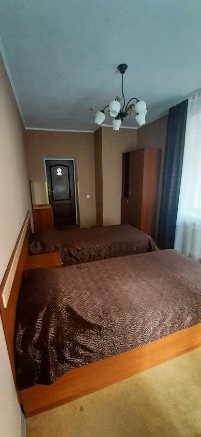 Galant Hotel Boryspil Eksteriør bilde